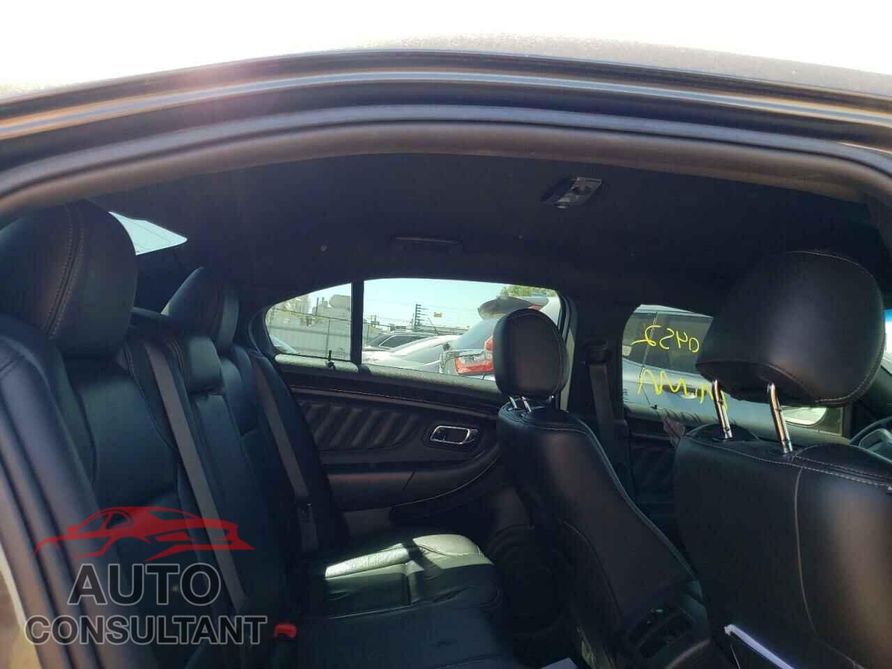 FORD TAURUS 2016 - 1FAHP2F89GG101553