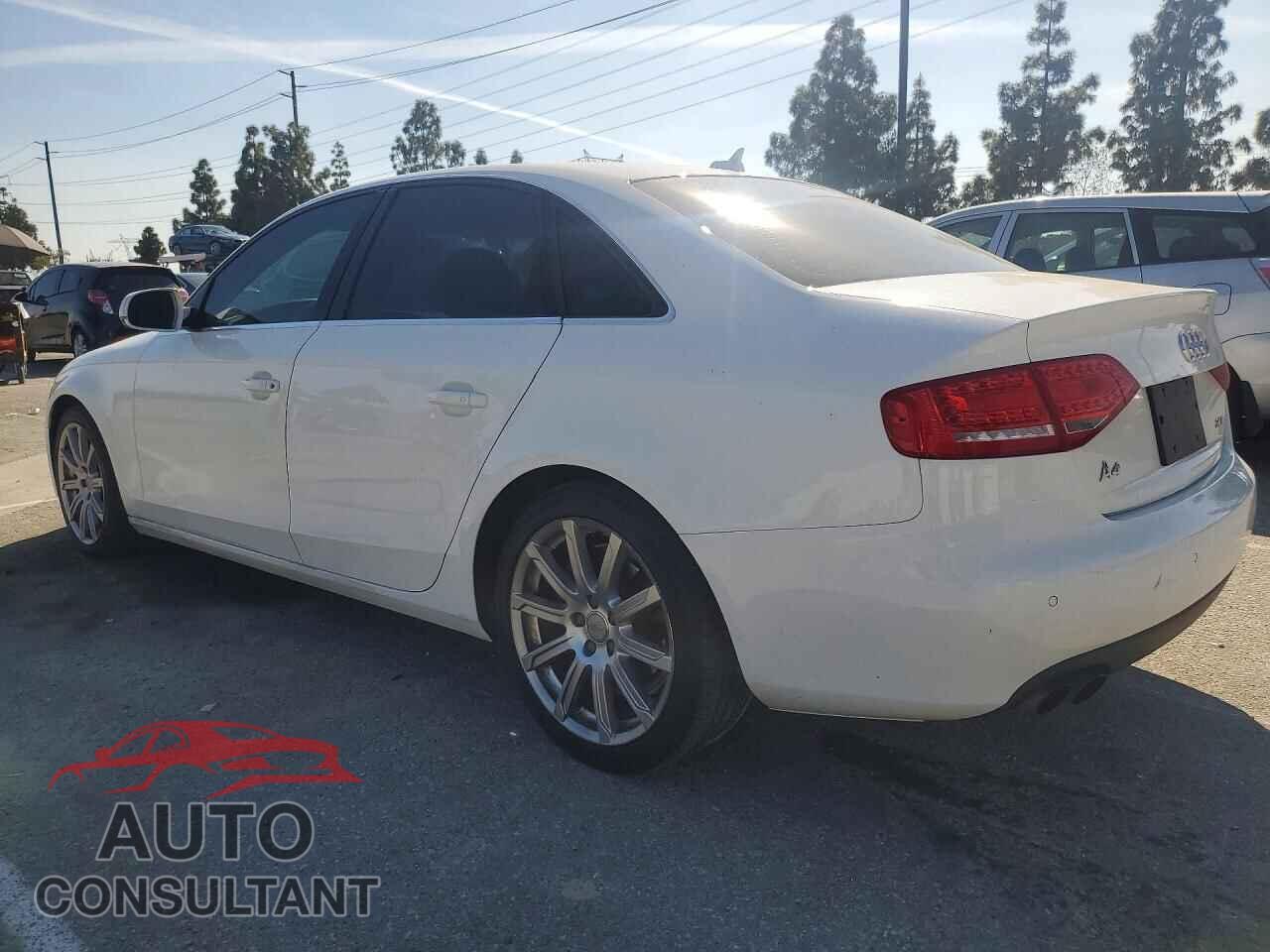 AUDI A4 2011 - WAUEFAFL0BN002135
