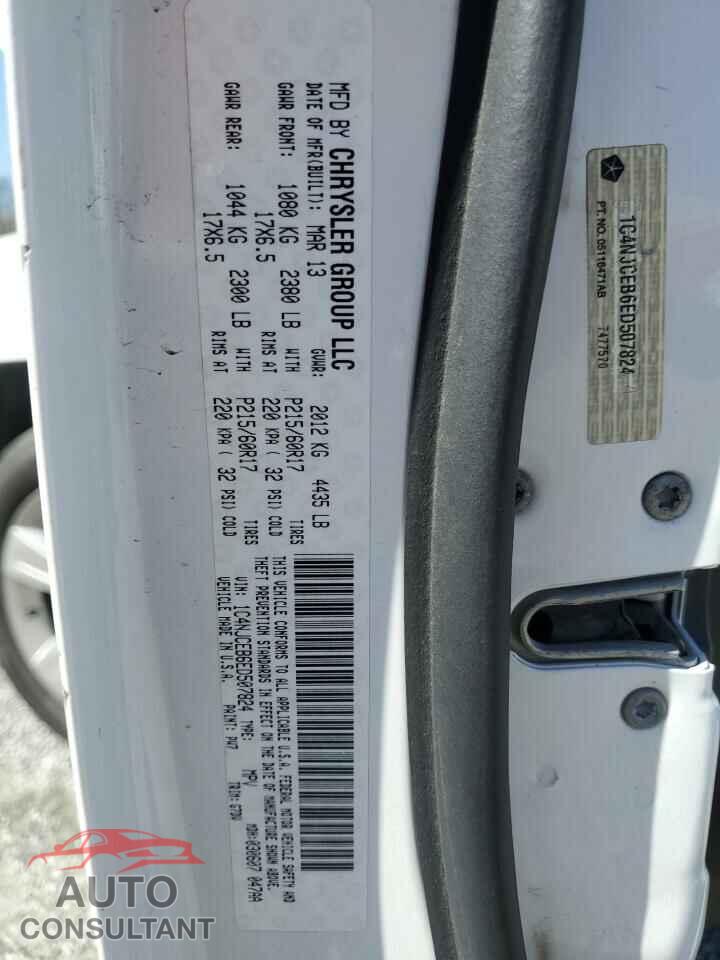 JEEP COMPASS 2014 - 1C4NJCEB6ED507824