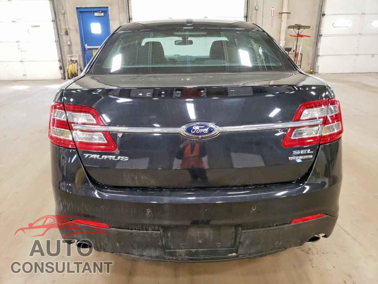 FORD TAURUS 2014 - 1FAHP2E83EG113499