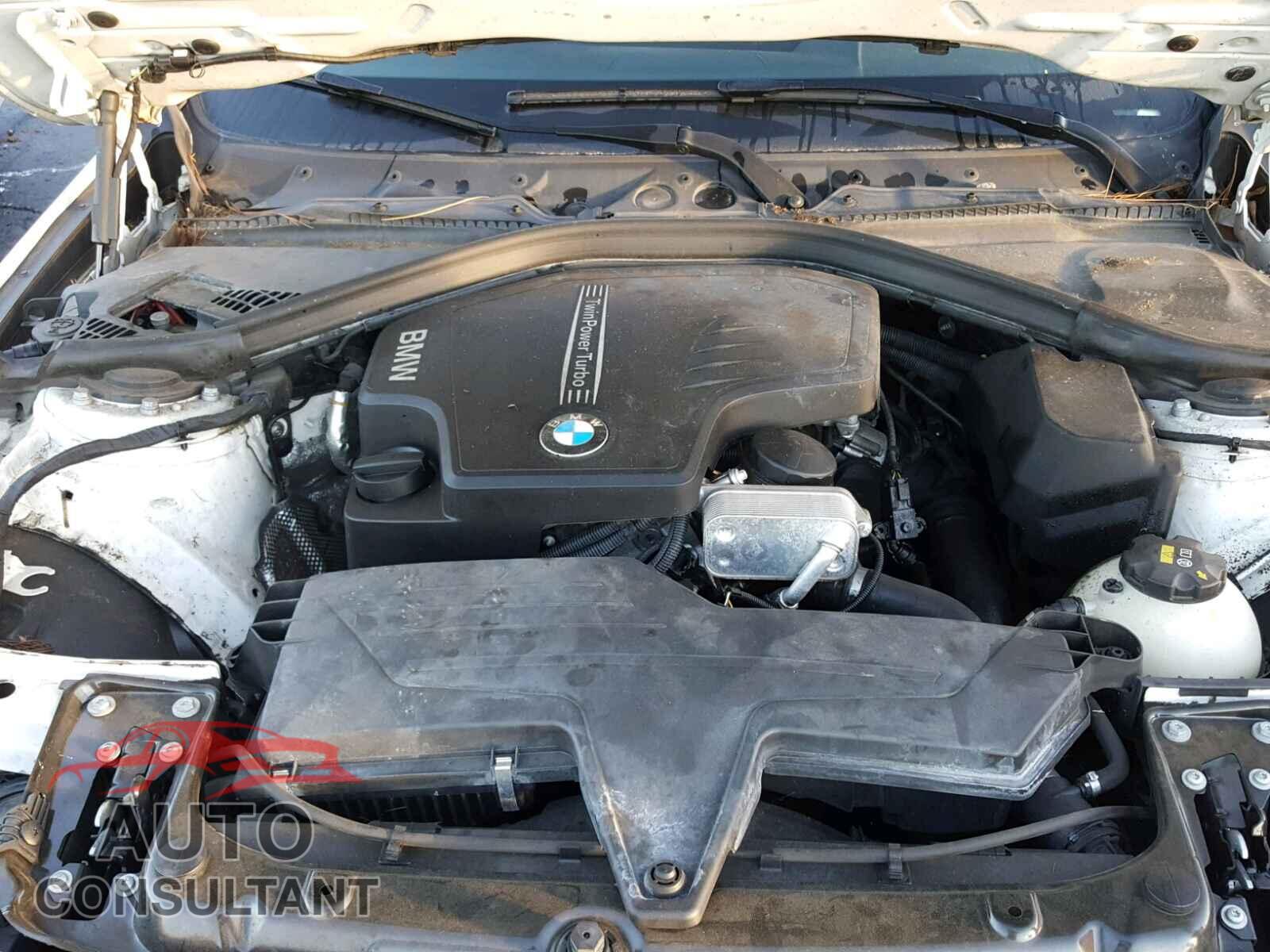 BMW 3 SERIES 2015 - WBA3B1C52FK141246