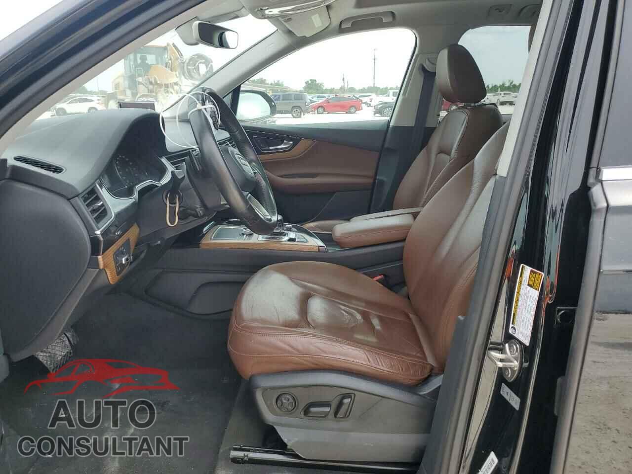 AUDI Q7 2017 - WA1AAAF73HD007356