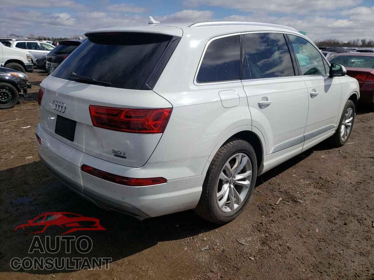 AUDI Q7 2017 - WA1LABF70HD014828