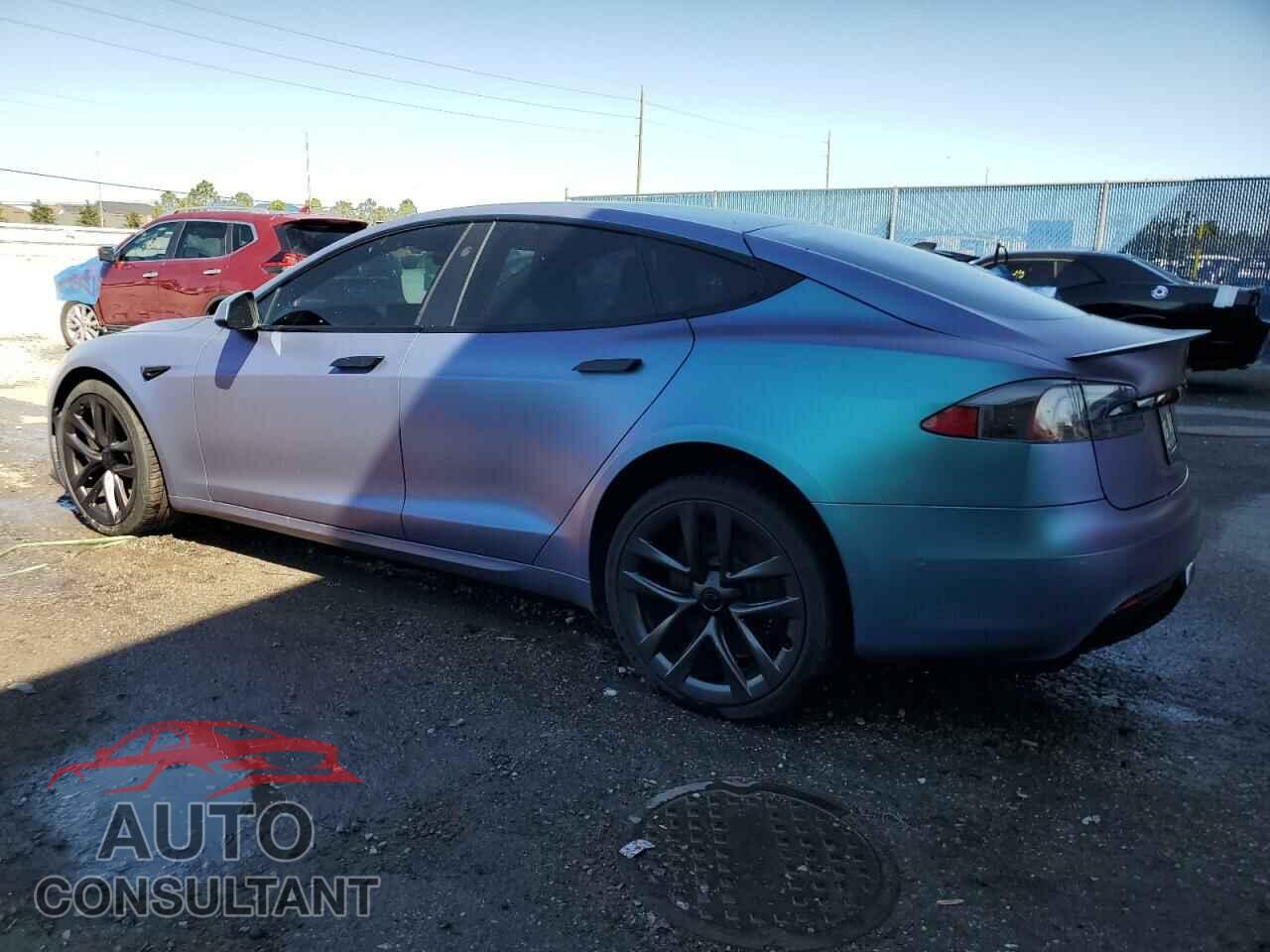 TESLA MODEL S 2022 - 5YJSA1E65NF471028