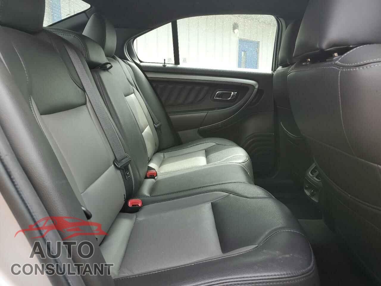 FORD TAURUS 2013 - 1FAHP2E81DG136486