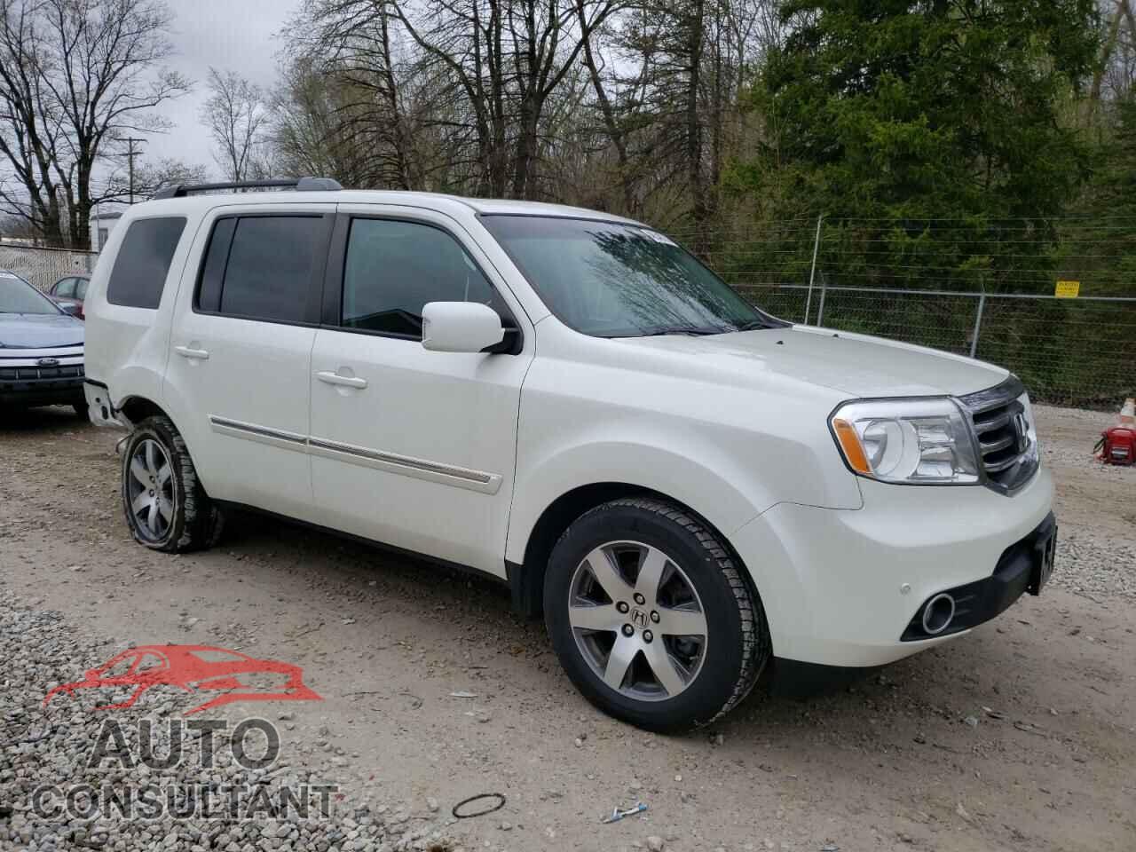 HONDA PILOT 2015 - 5FNYF4H96FB071323
