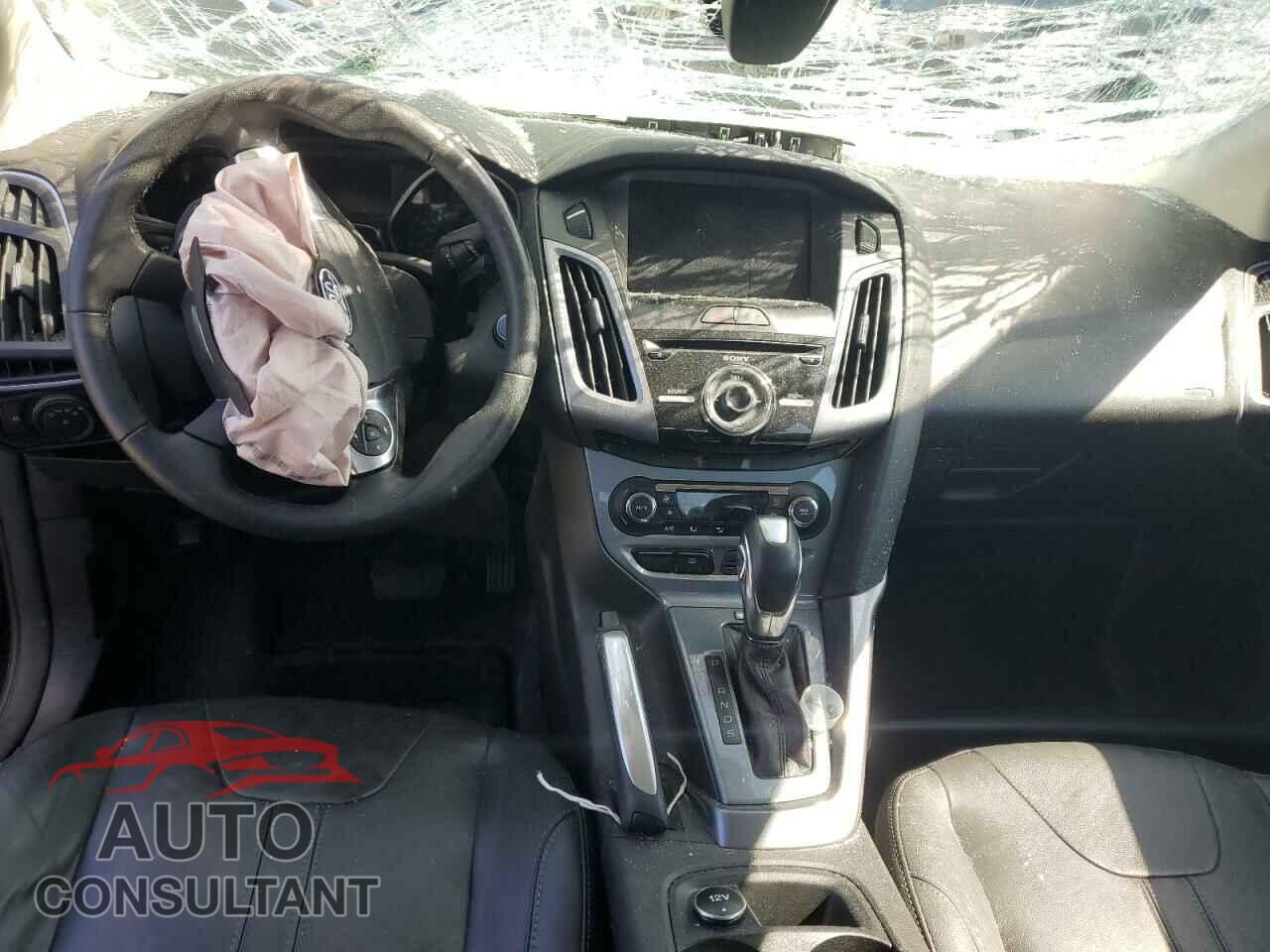 FORD FOCUS 2012 - 1FAHP3J29CL352499