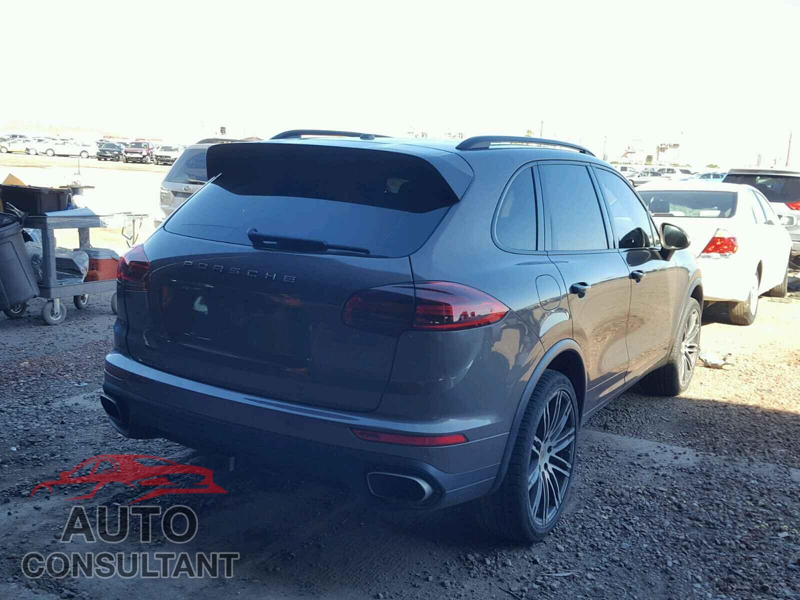 PORSCHE CAYENNE 2016 - WP1AA2A22GLA06595