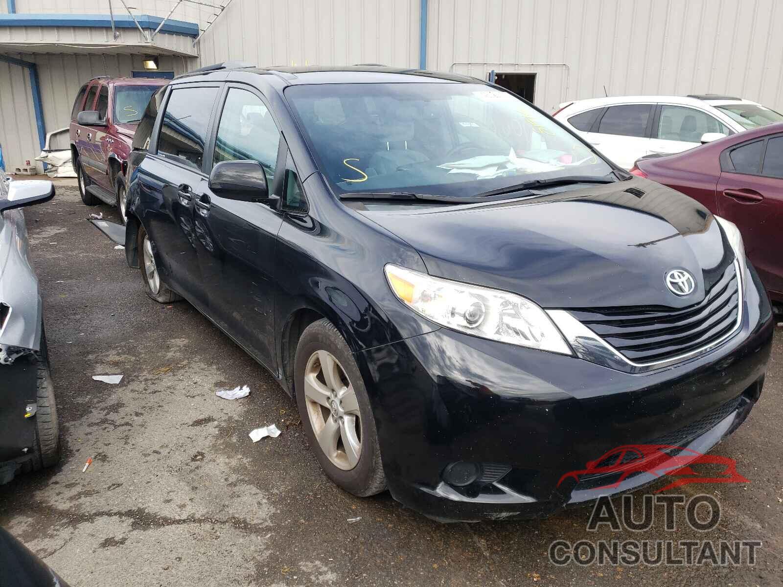 TOYOTA SIENNA 2016 - 5TDKK3DC3GS713863