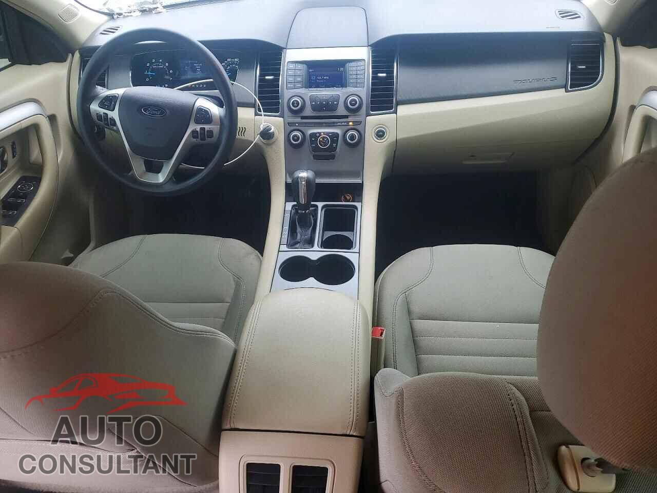 FORD TAURUS 2017 - 1FAHP2D80HG130413