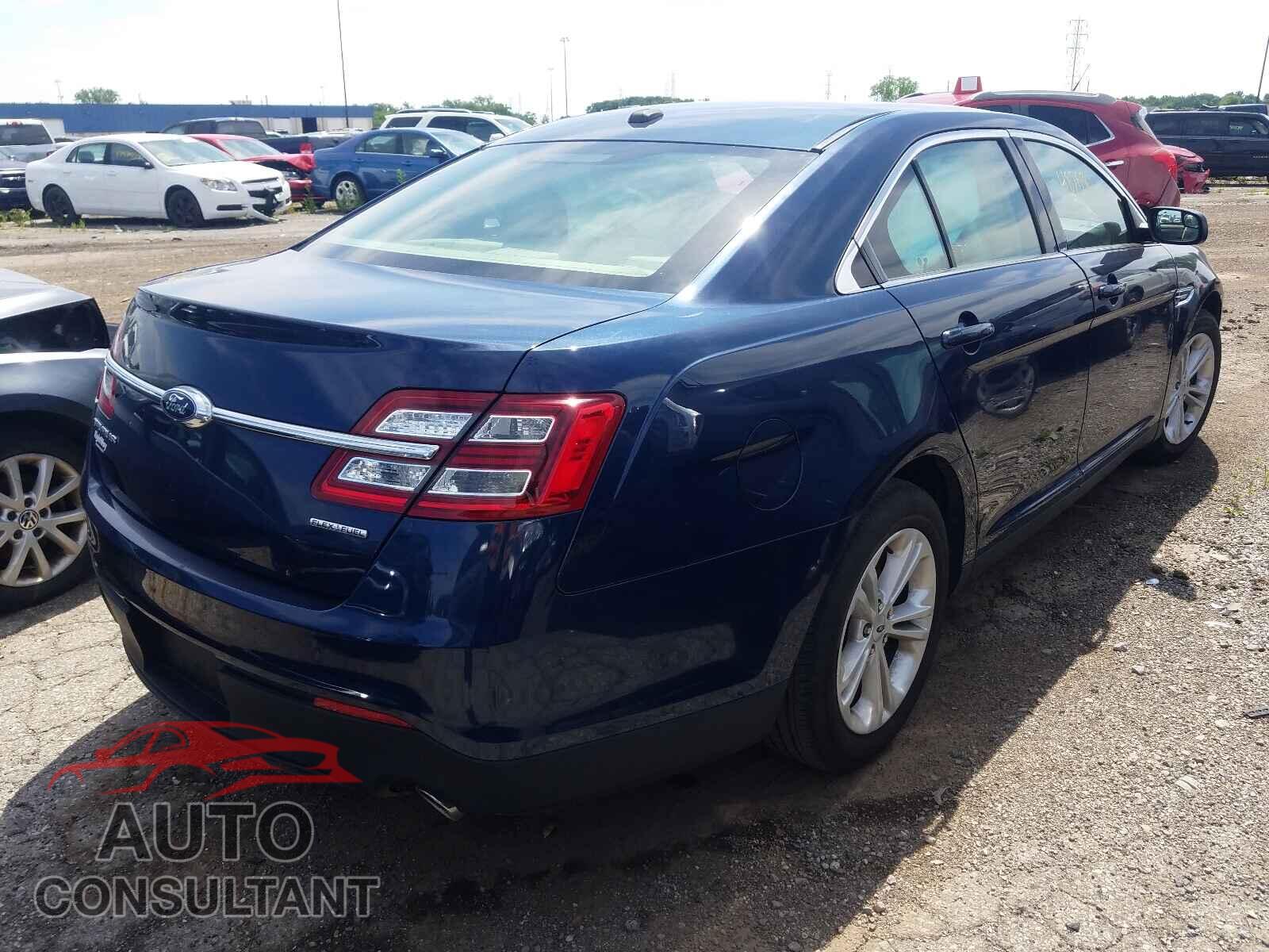 FORD TAURUS 2017 - 1FAHP2D88HG128845