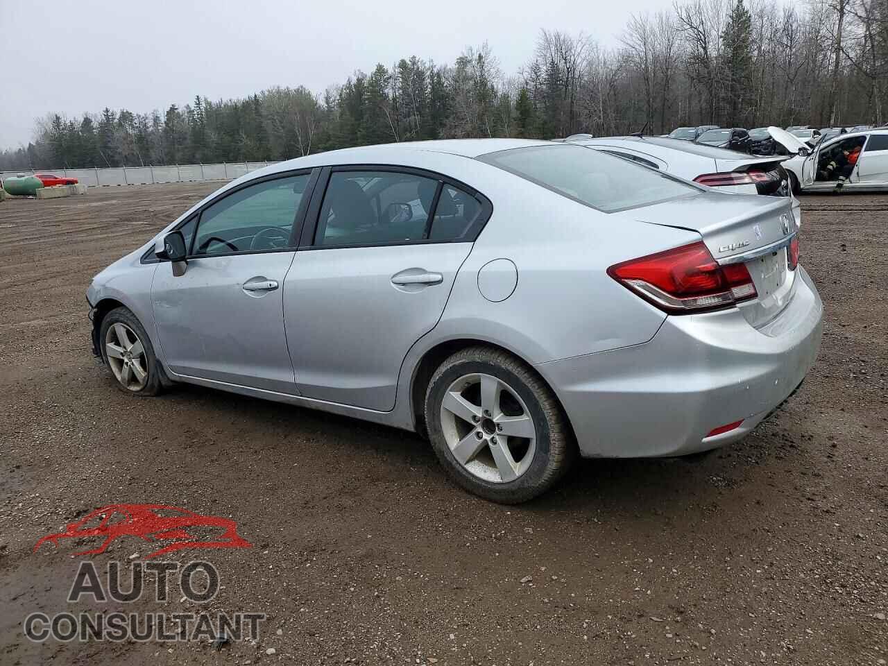 HONDA CIVIC 2013 - 2HGFB2F57DH005122
