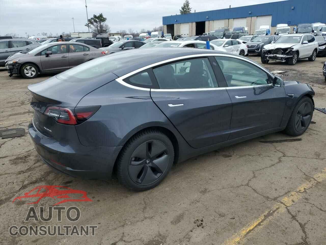 TESLA MODEL 3 2018 - 5YJ3E1EB3JF094134
