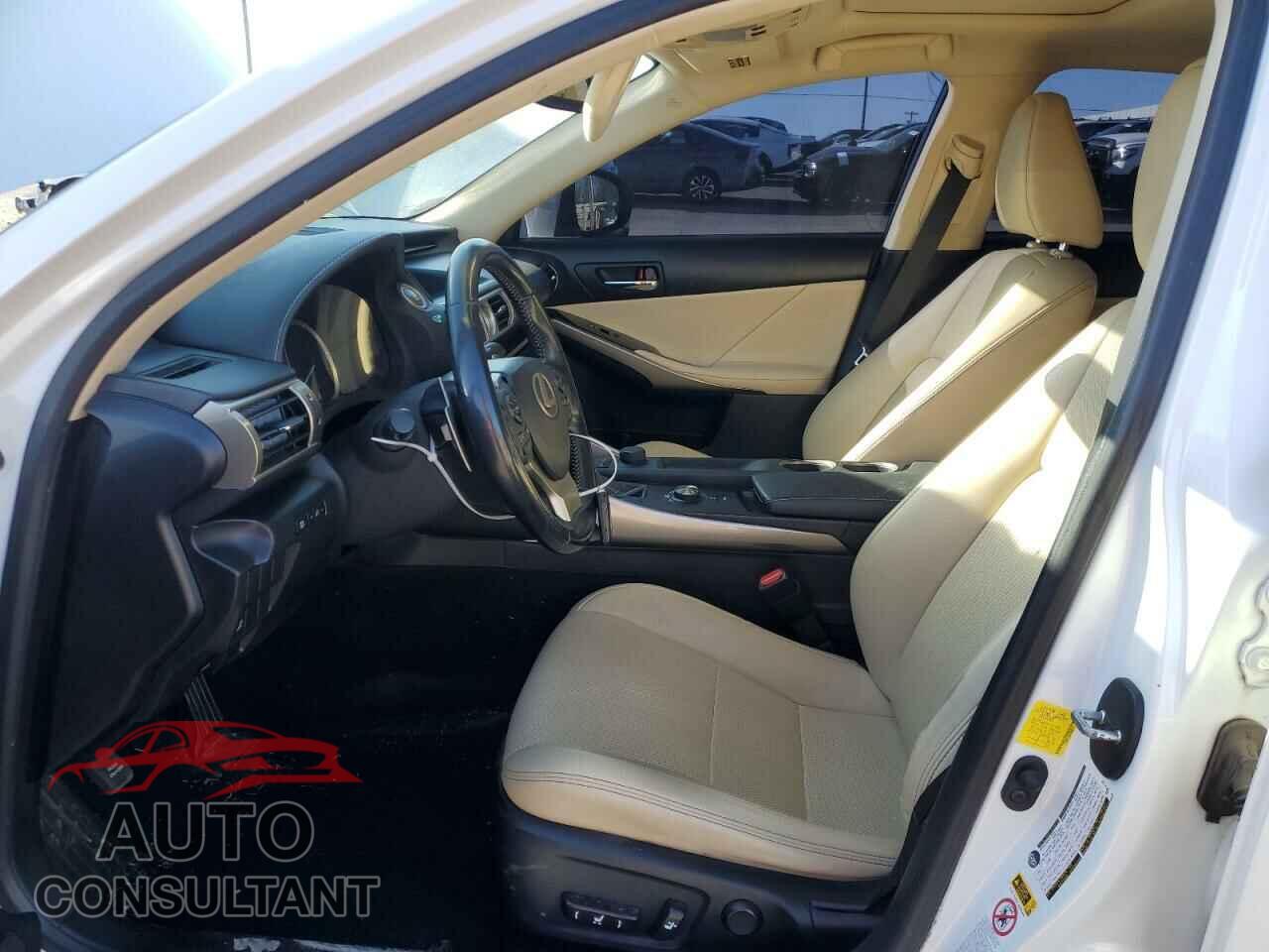 LEXUS IS 2015 - JTHBF1D25F5080785