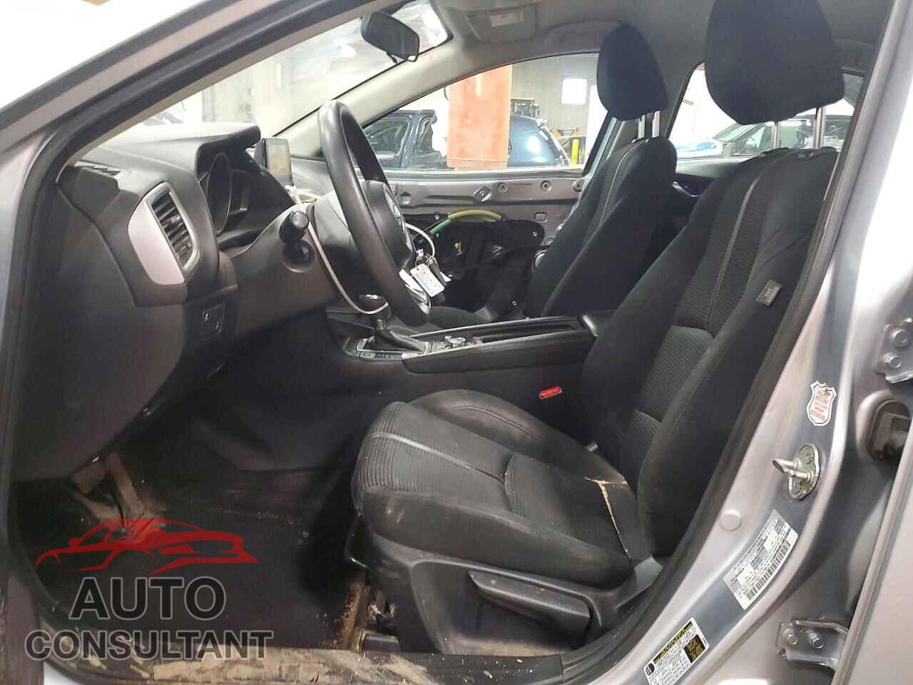 MAZDA 3 2017 - 3MZBN1U73HM110053