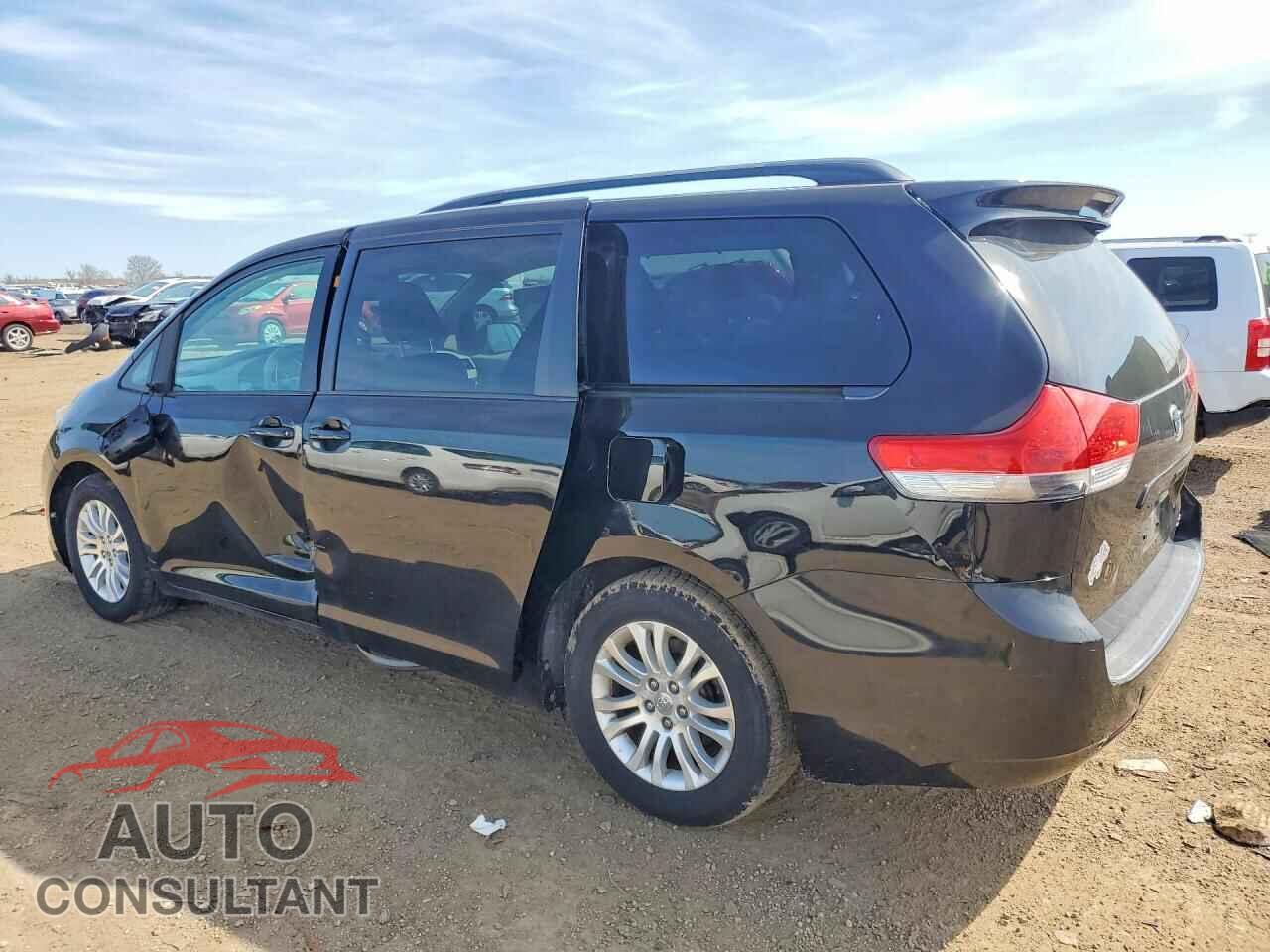 TOYOTA SIENNA 2012 - 5TDYK3DC8CS227232