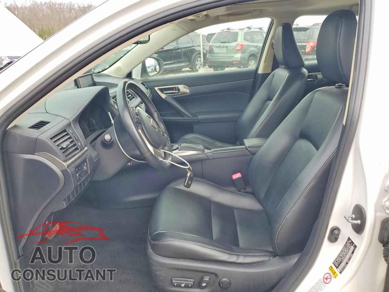 LEXUS CT 200 2014 - JTHKD5BH8E2182392