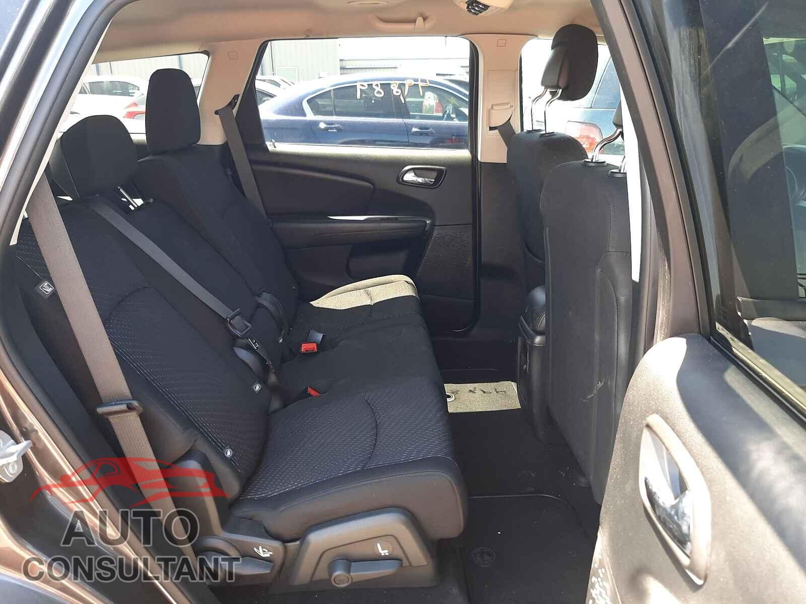 DODGE JOURNEY 2017 - 3C4PDCBB4HT674203