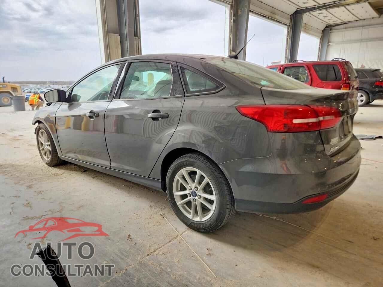 FORD FOCUS 2015 - 1FADP3F2XFL344083