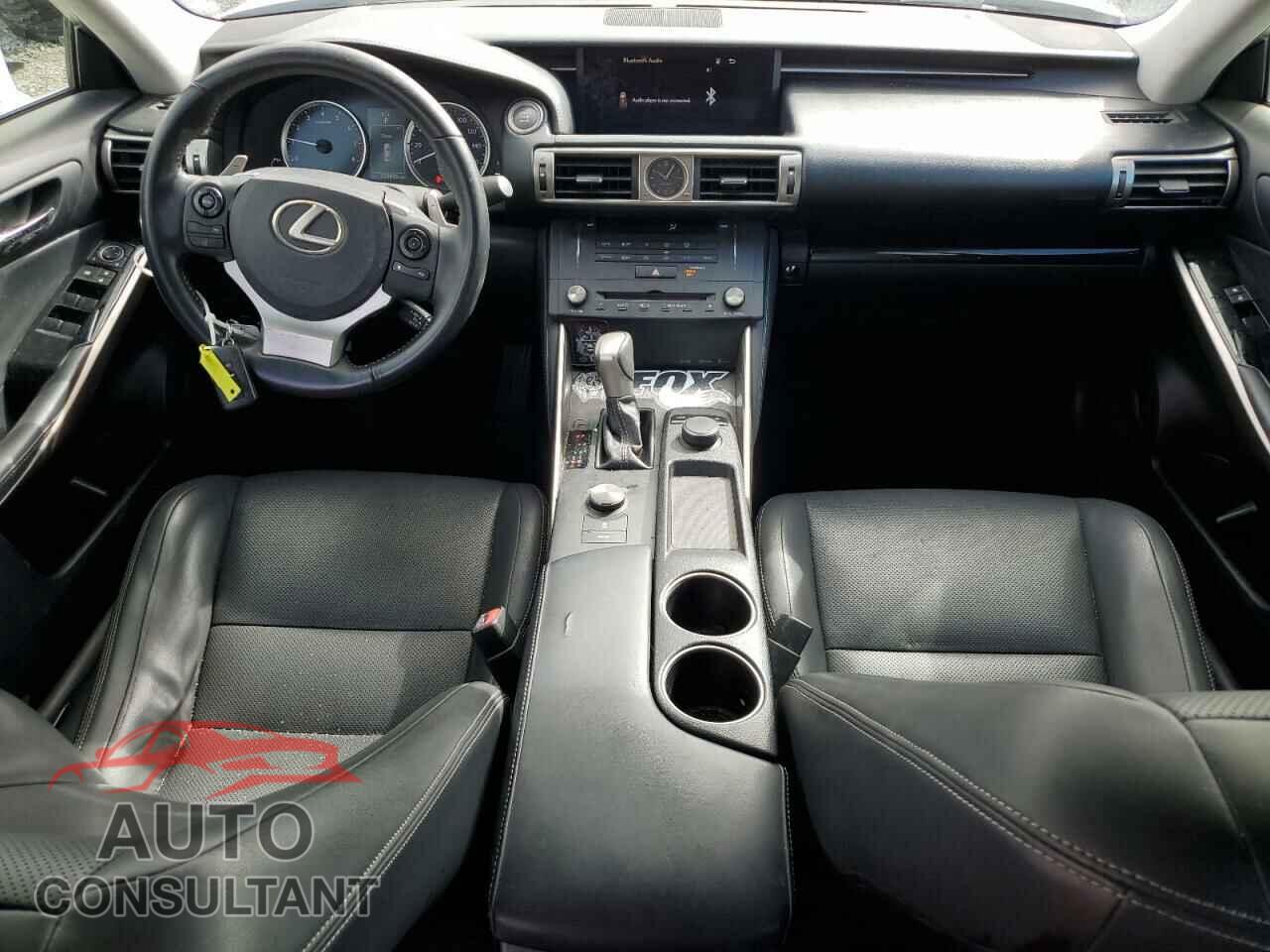 LEXUS IS 2015 - JTHBF1D24F5048720