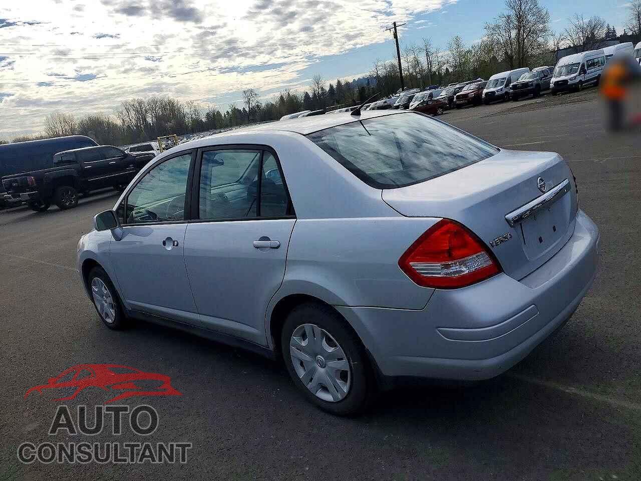 NISSAN VERSA 2011 - 3N1BC1AP9BL481859