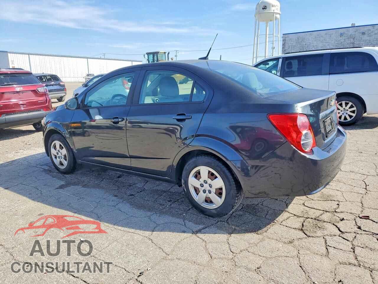 CHEVROLET SONIC 2014 - 1G1JB5SH7E4232098