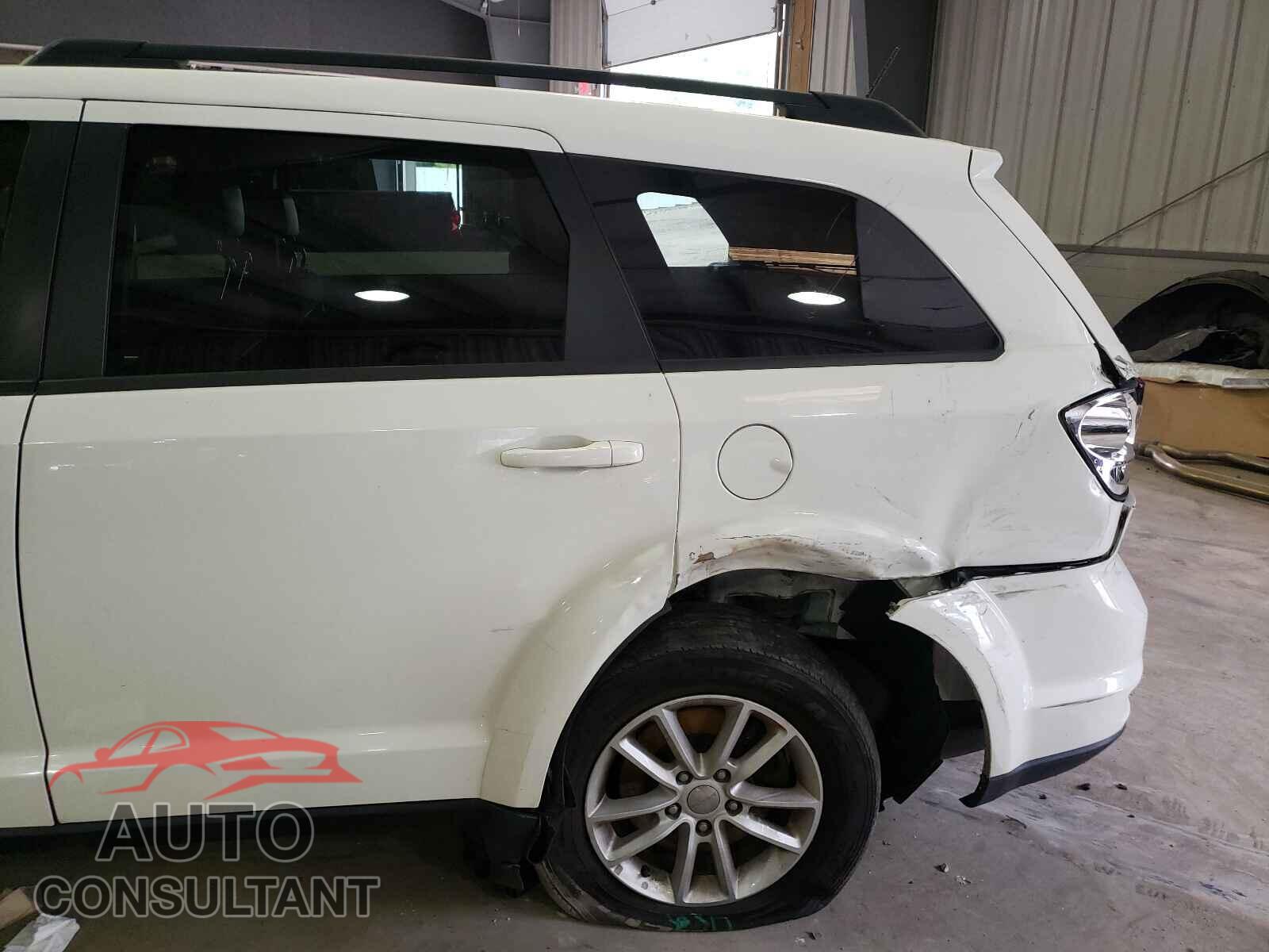 DODGE JOURNEY 2017 - 3C4PDCBG5HT518666
