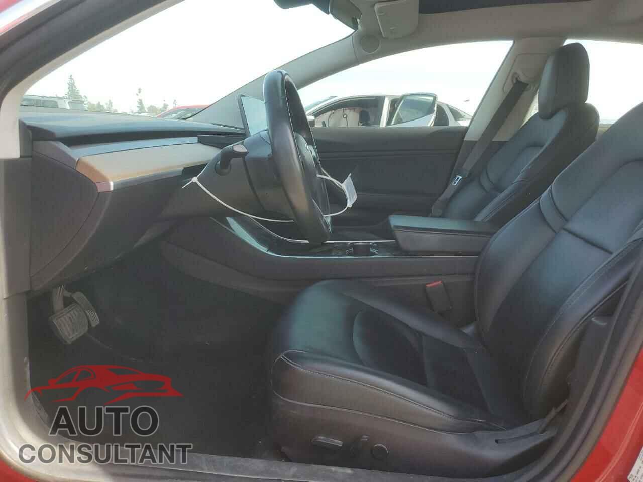 TESLA MODEL 3 2018 - 5YJ3E1EA5JF013044