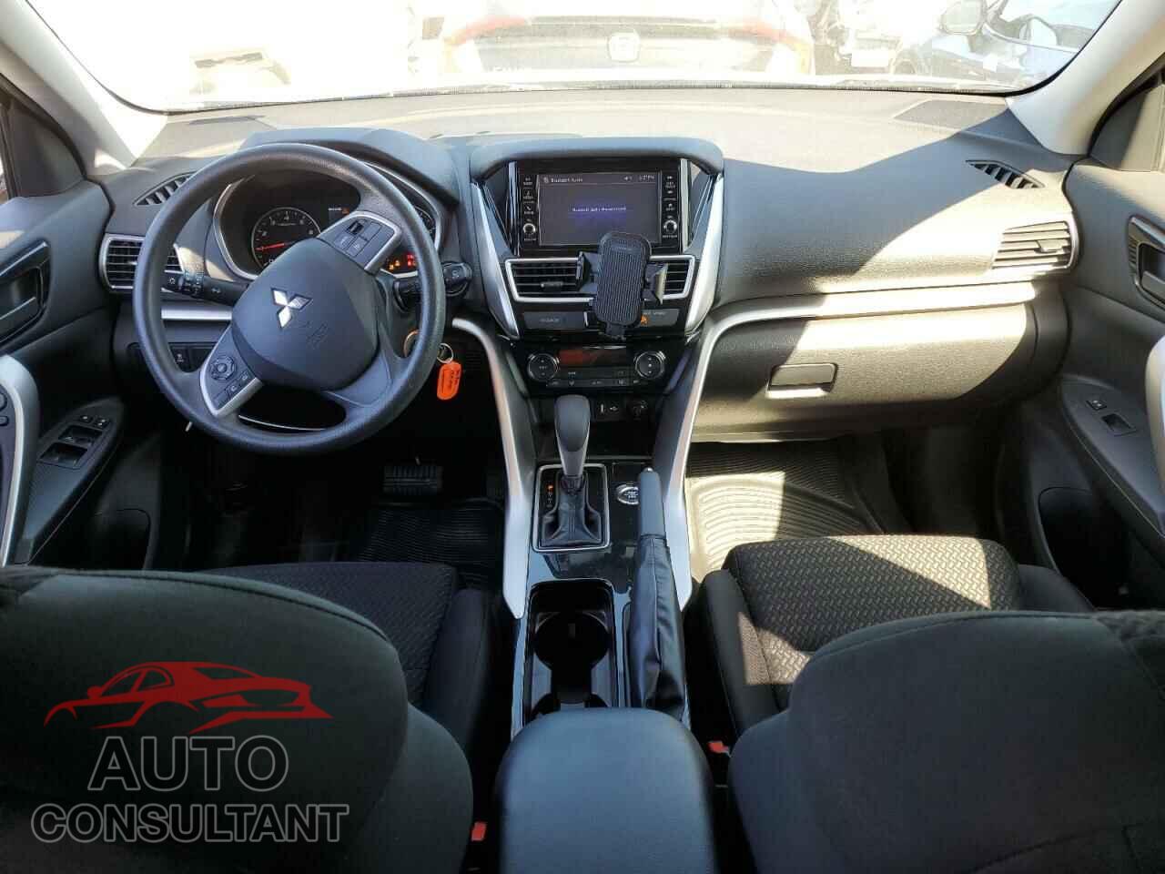 MITSUBISHI ECLIPSE 2018 - JA4AT3AA9JZ066283