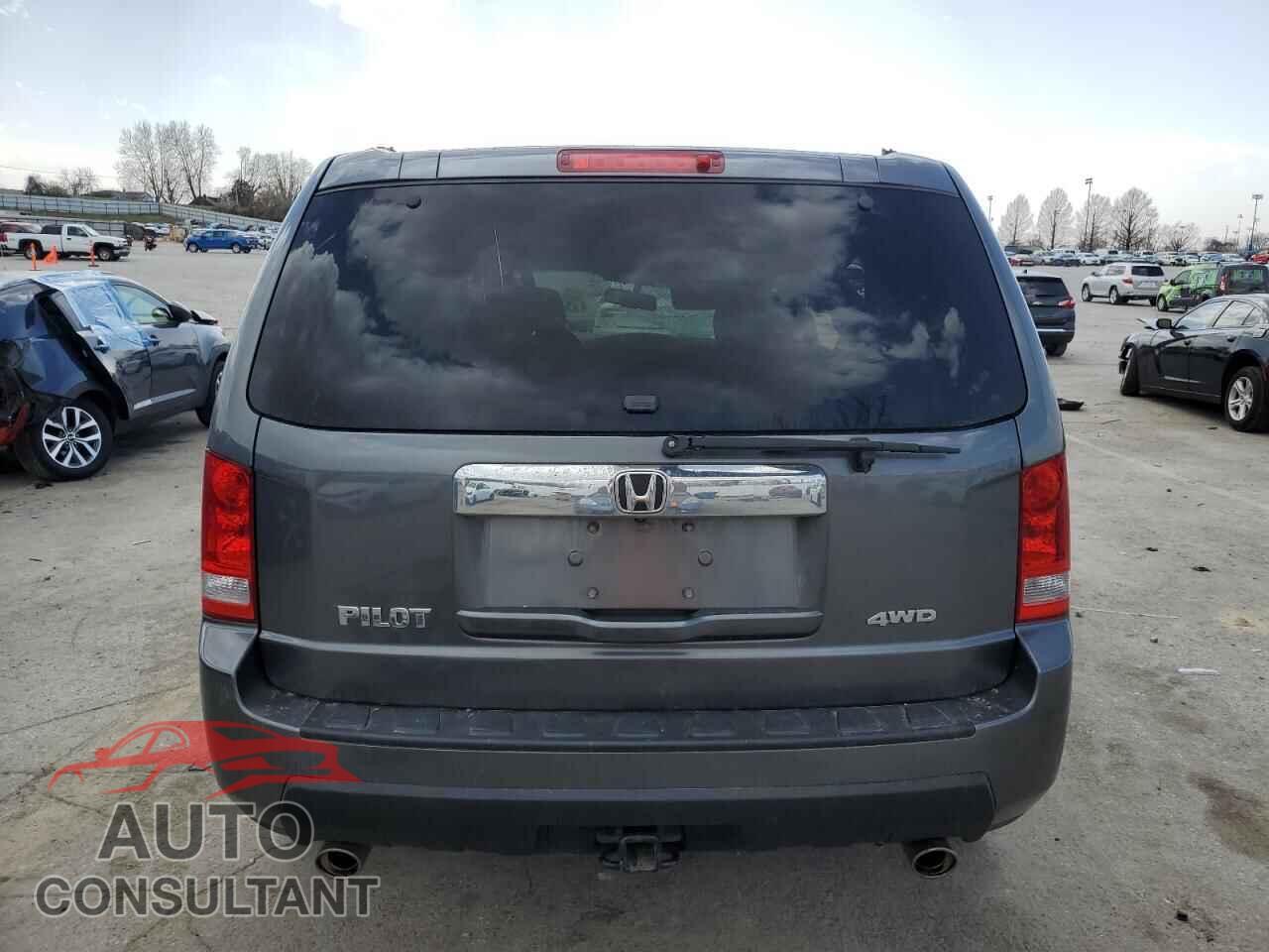HONDA PILOT 2011 - 5FNYF4H52BB022935