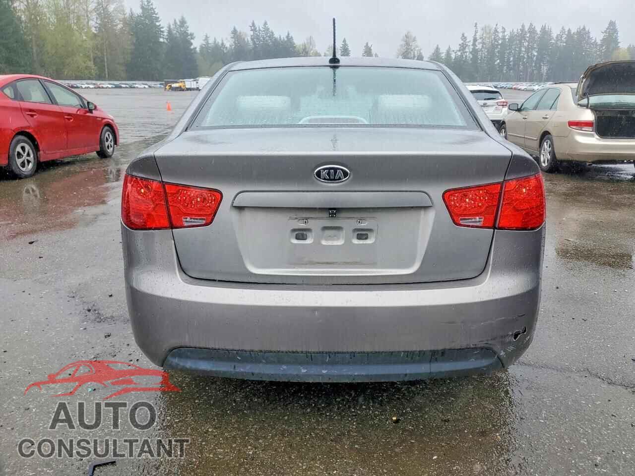 KIA FORTE 2010 - KNAFU4A26A5250768