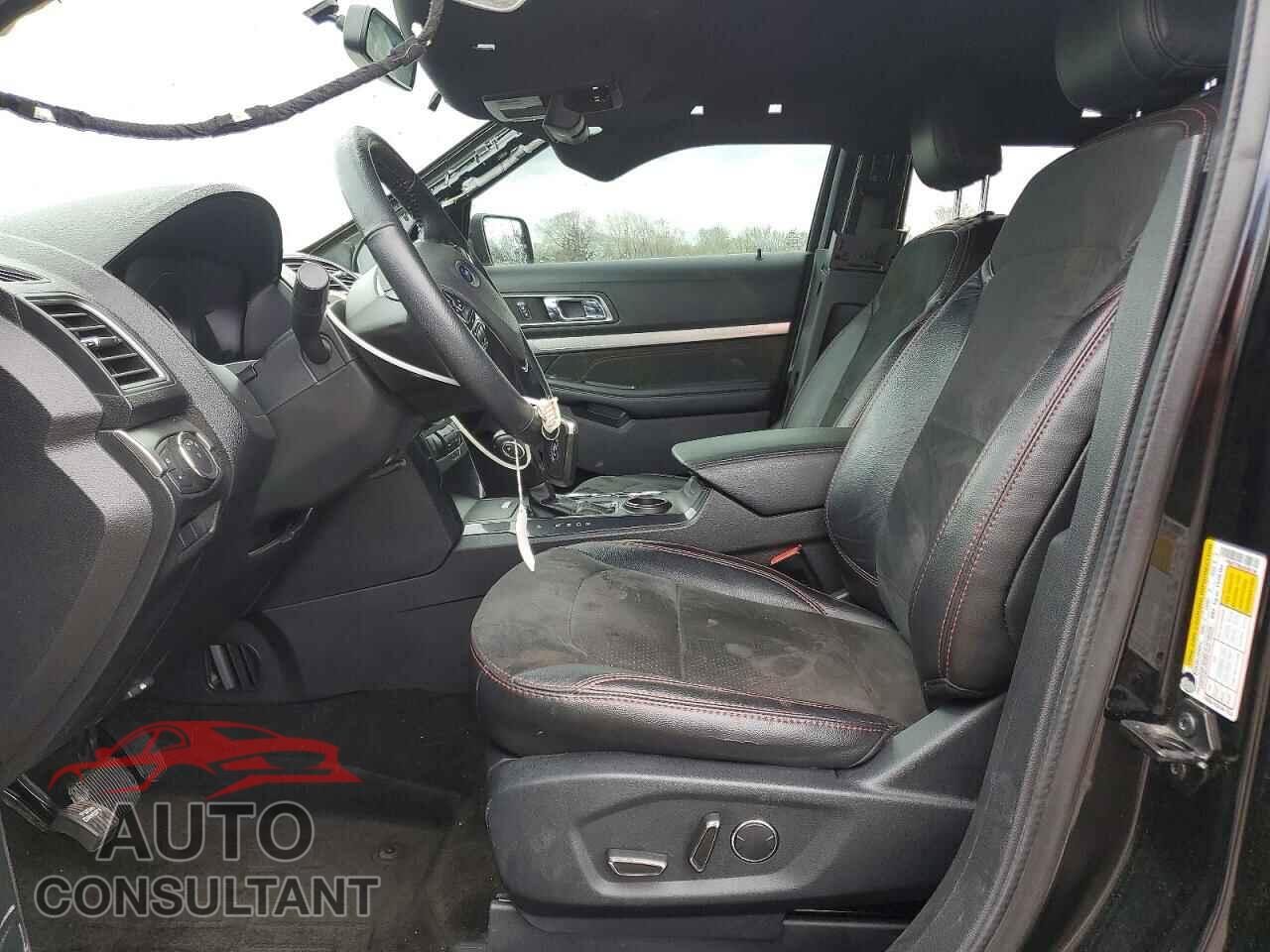 FORD EXPLORER 2018 - 1FM5K7D86JGB05168