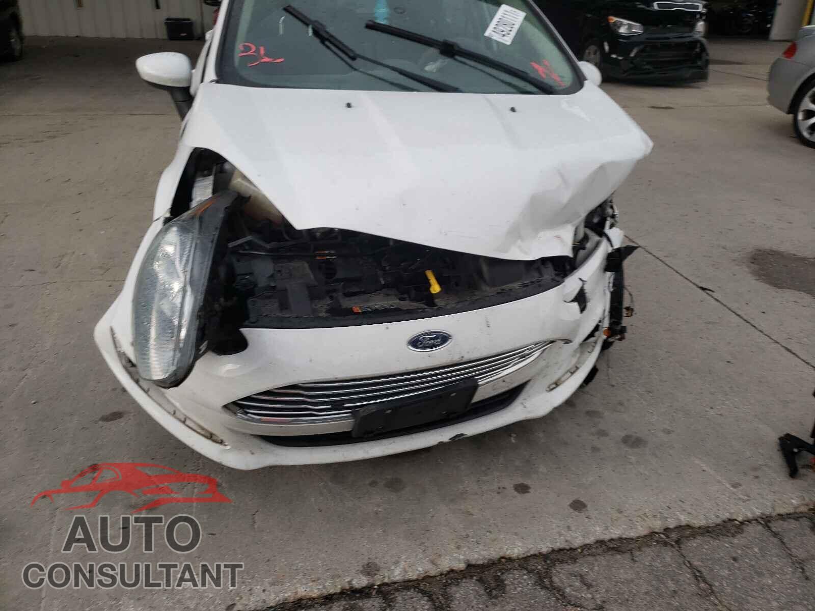 FORD FIESTA 2018 - 3FADP4EJ2JM117623