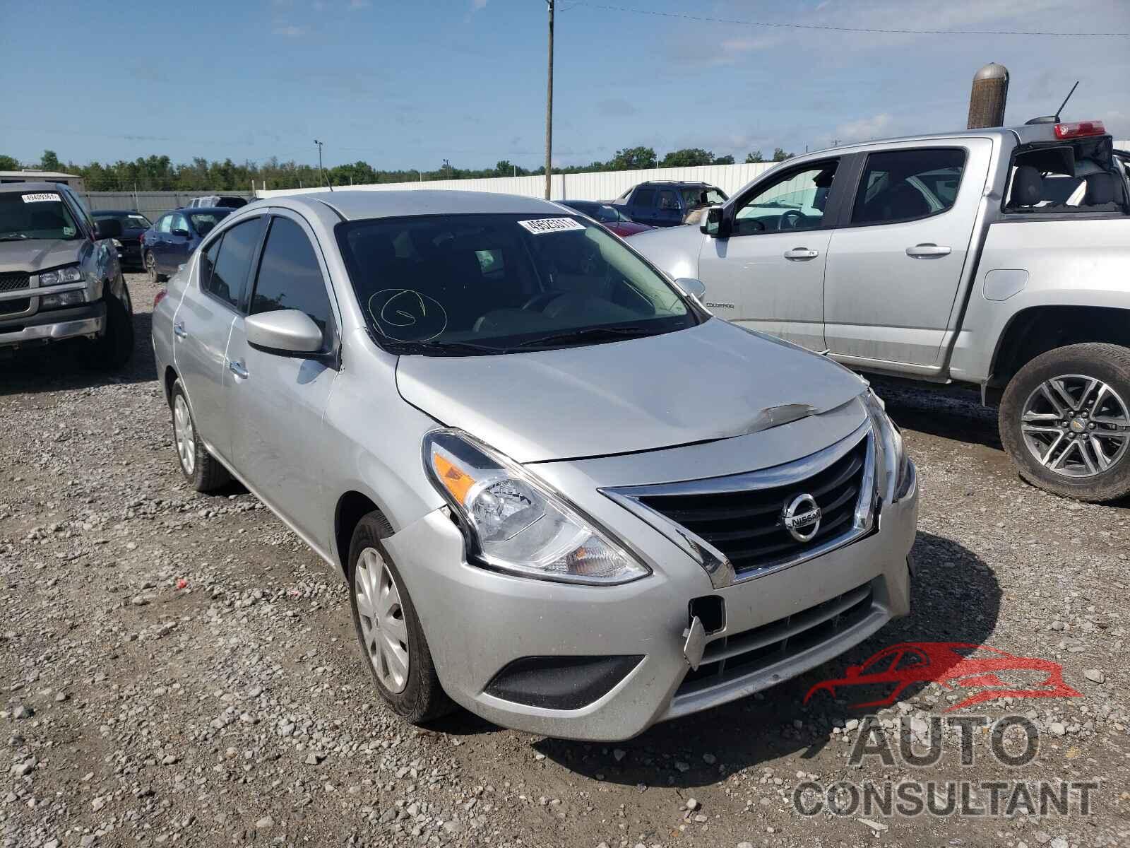 NISSAN VERSA 2018 - 3N1CN7AP8JL885154