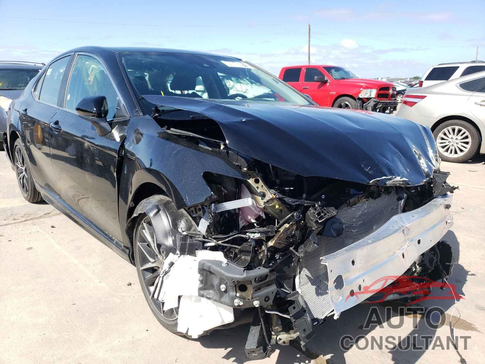 TOYOTA CAMRY 2021 - 4T1G11AK9MU454212