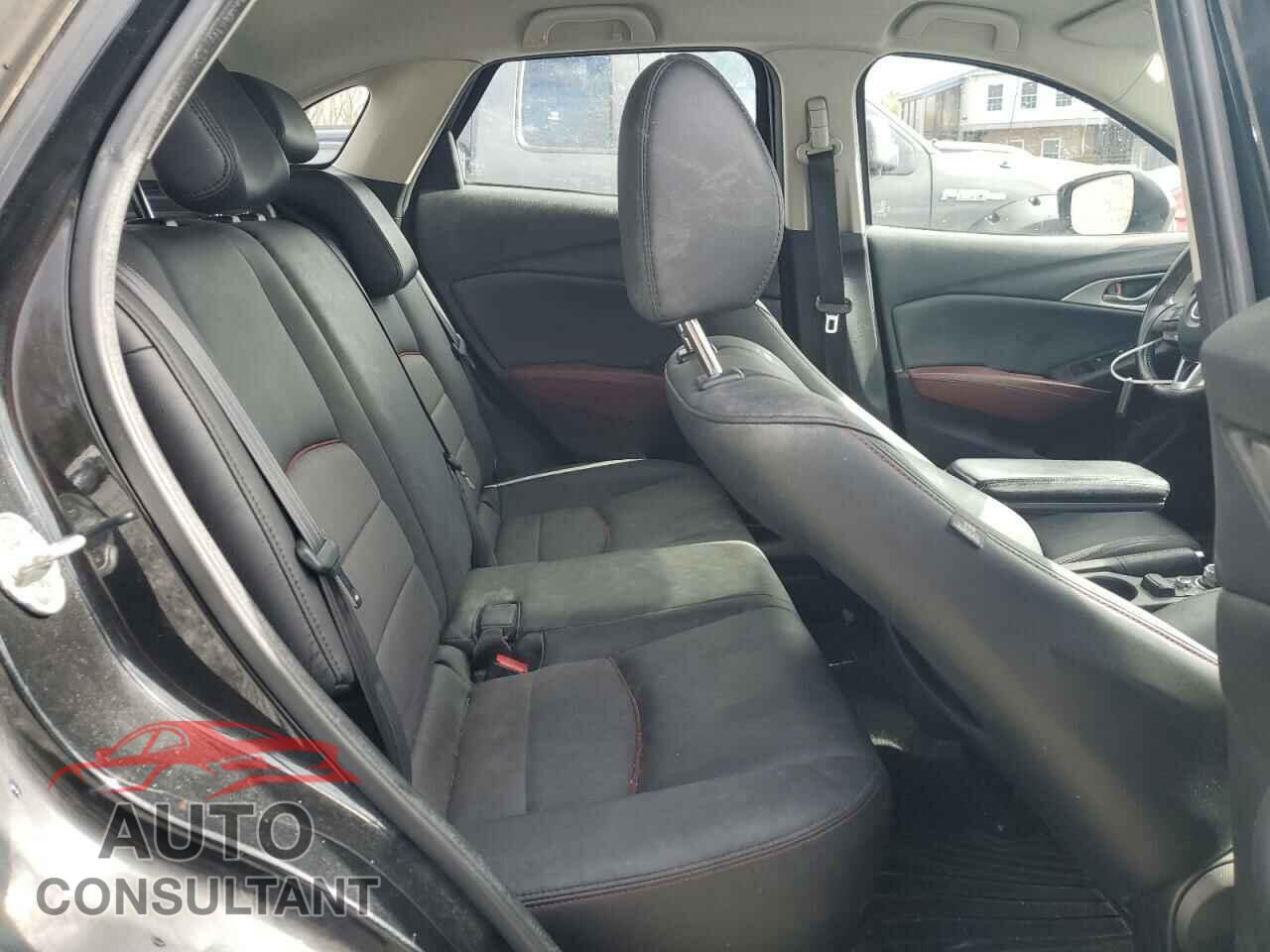 MAZDA CX-3 2017 - JM1DKFC70H0141685