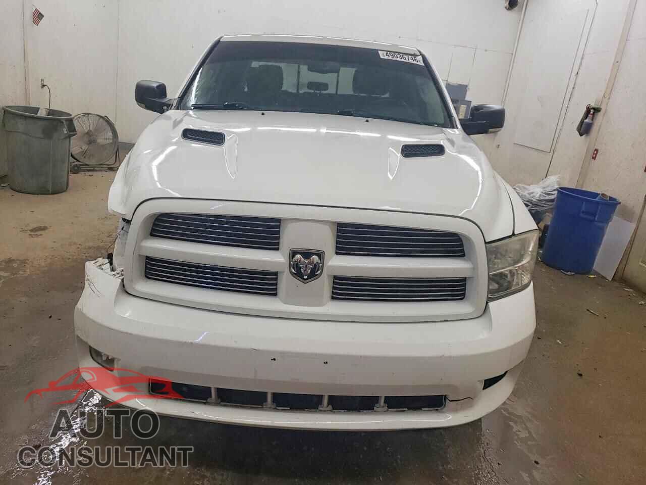 DODGE RAM 1500 2012 - 1C6RD7MT5CS184036