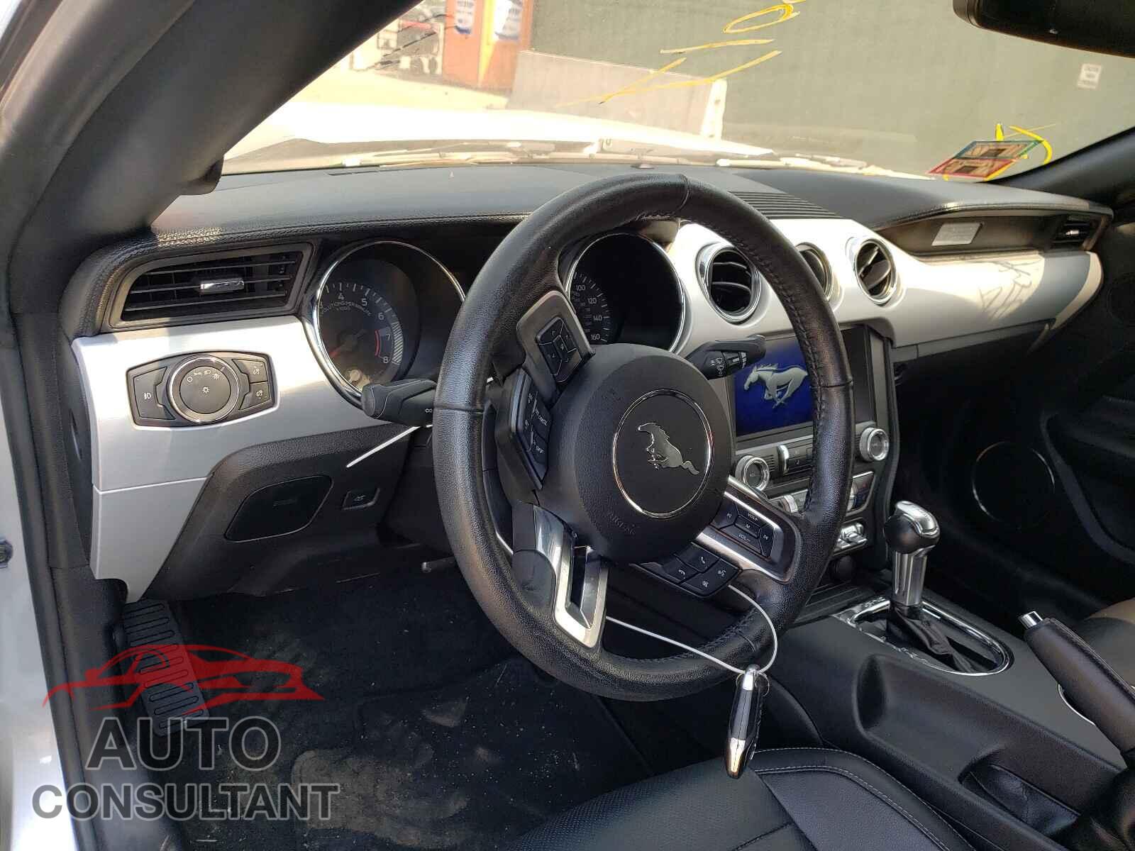 FORD MUSTANG 2017 - 1FATP8UH6H5295407