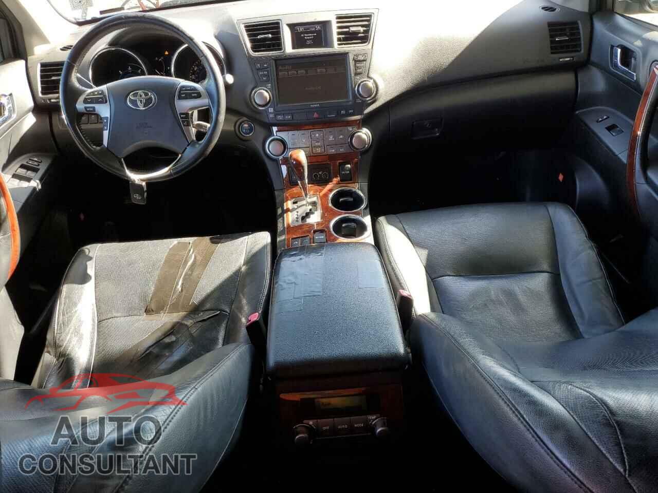 TOYOTA HIGHLANDER 2011 - JTEDC3EH8B2000873