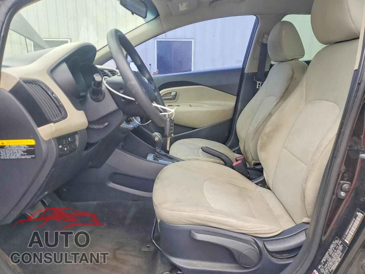 KIA RIO 2013 - KNADM4A3XD6284548