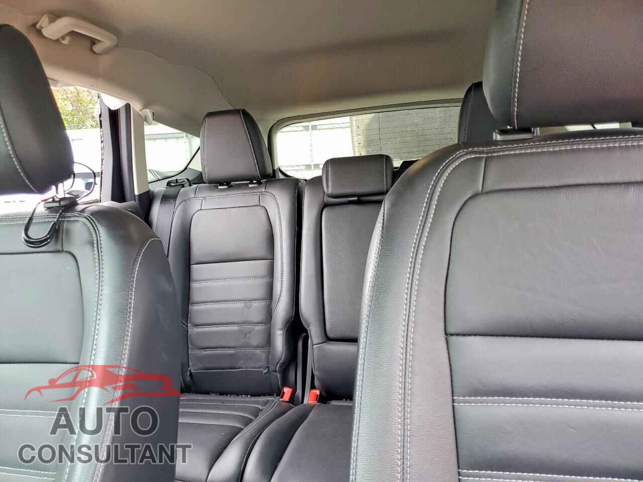 FORD ESCAPE 2018 - 1FMCU0HD2JUC46319