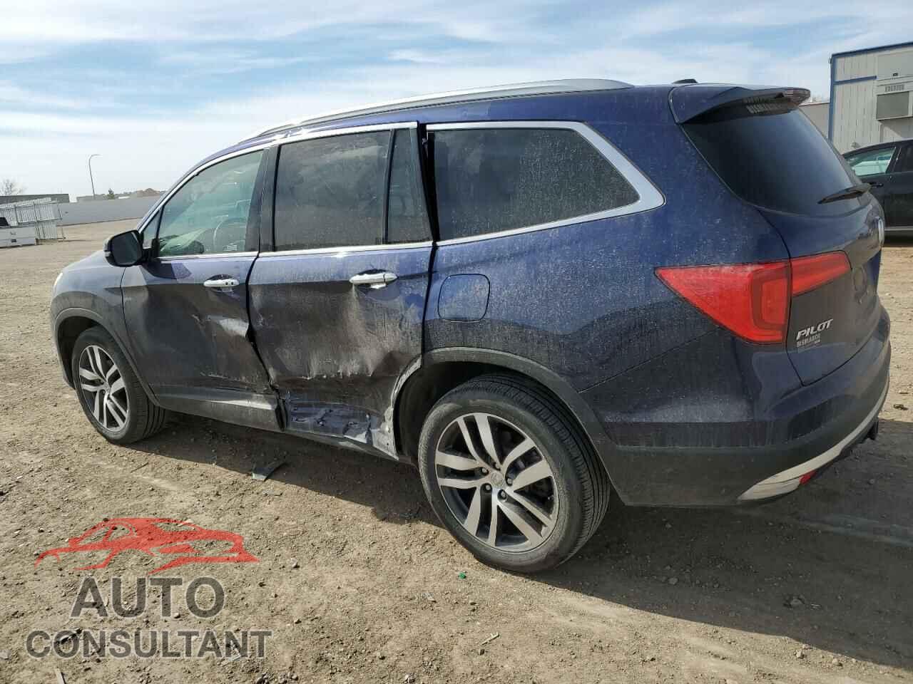 HONDA PILOT 2017 - 5FNYF6H90HB093140