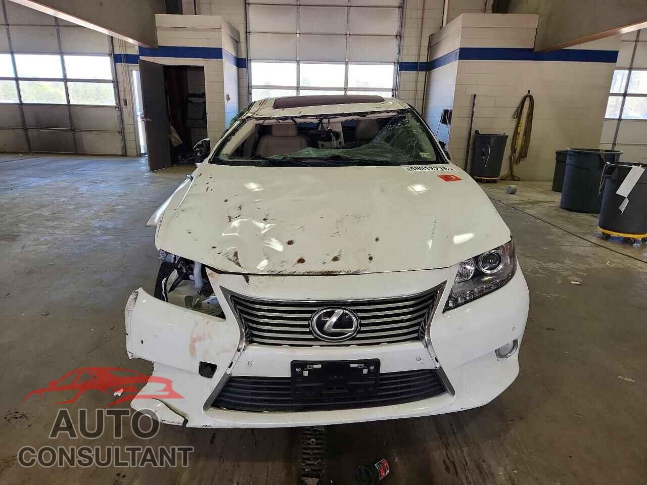 LEXUS ES350 2013 - JTHBK1GG2D2030122