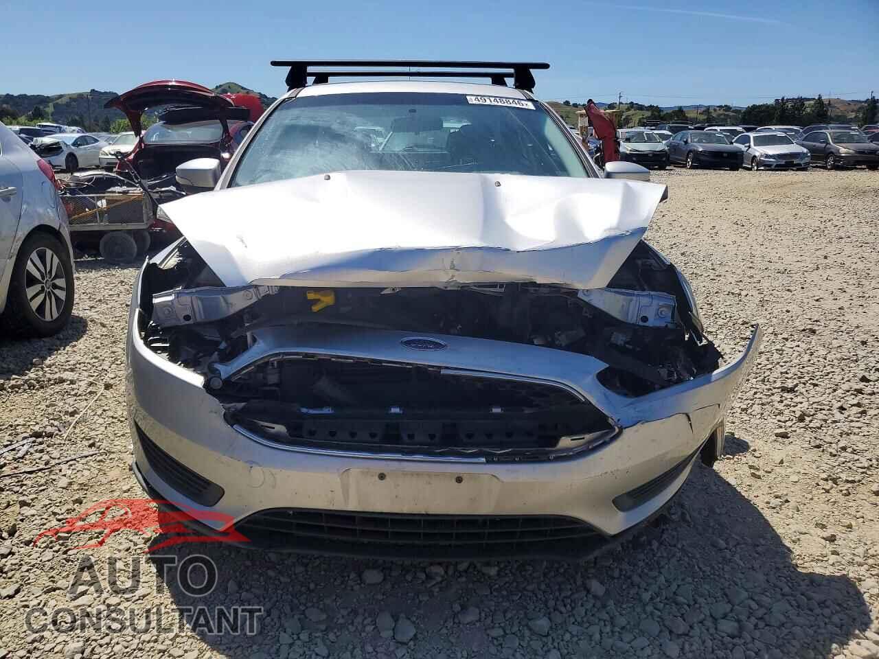 FORD FOCUS 2016 - 1FADP3K26GL249396