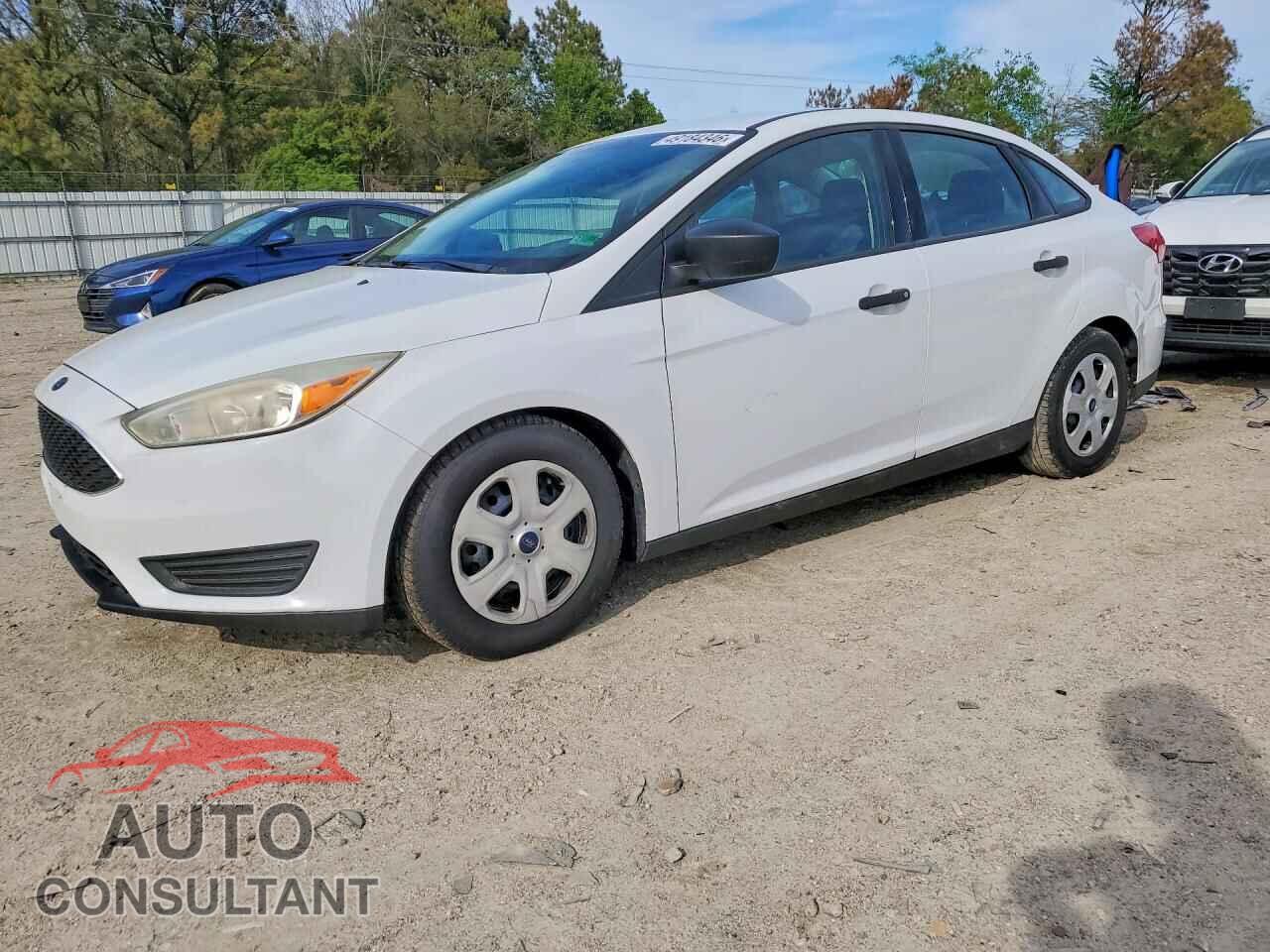 FORD FOCUS 2016 - 1FADP3E26GL325646