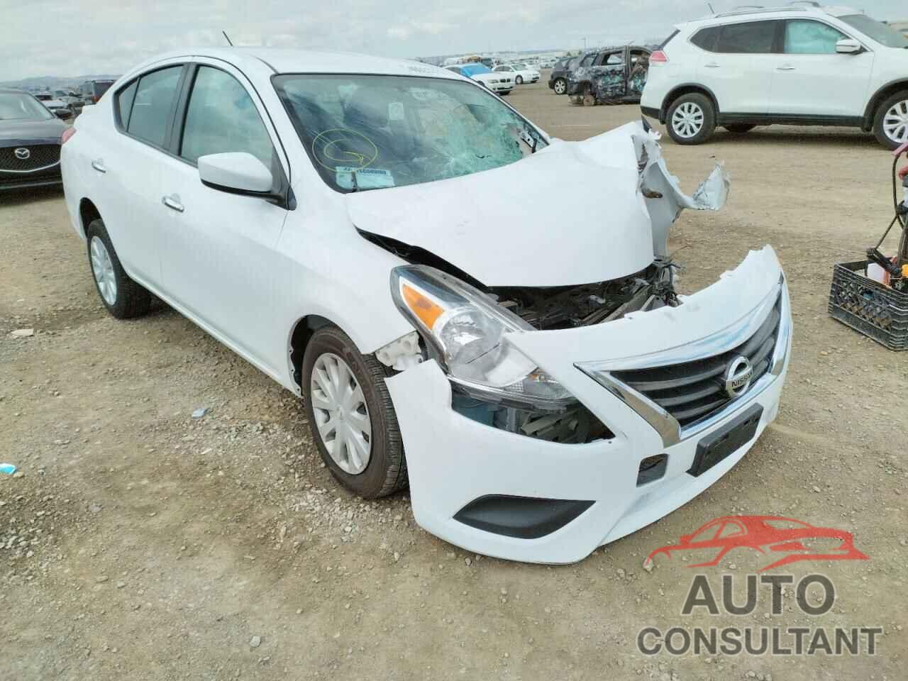 NISSAN VERSA 2019 - 3N1CN7AP8KL859882