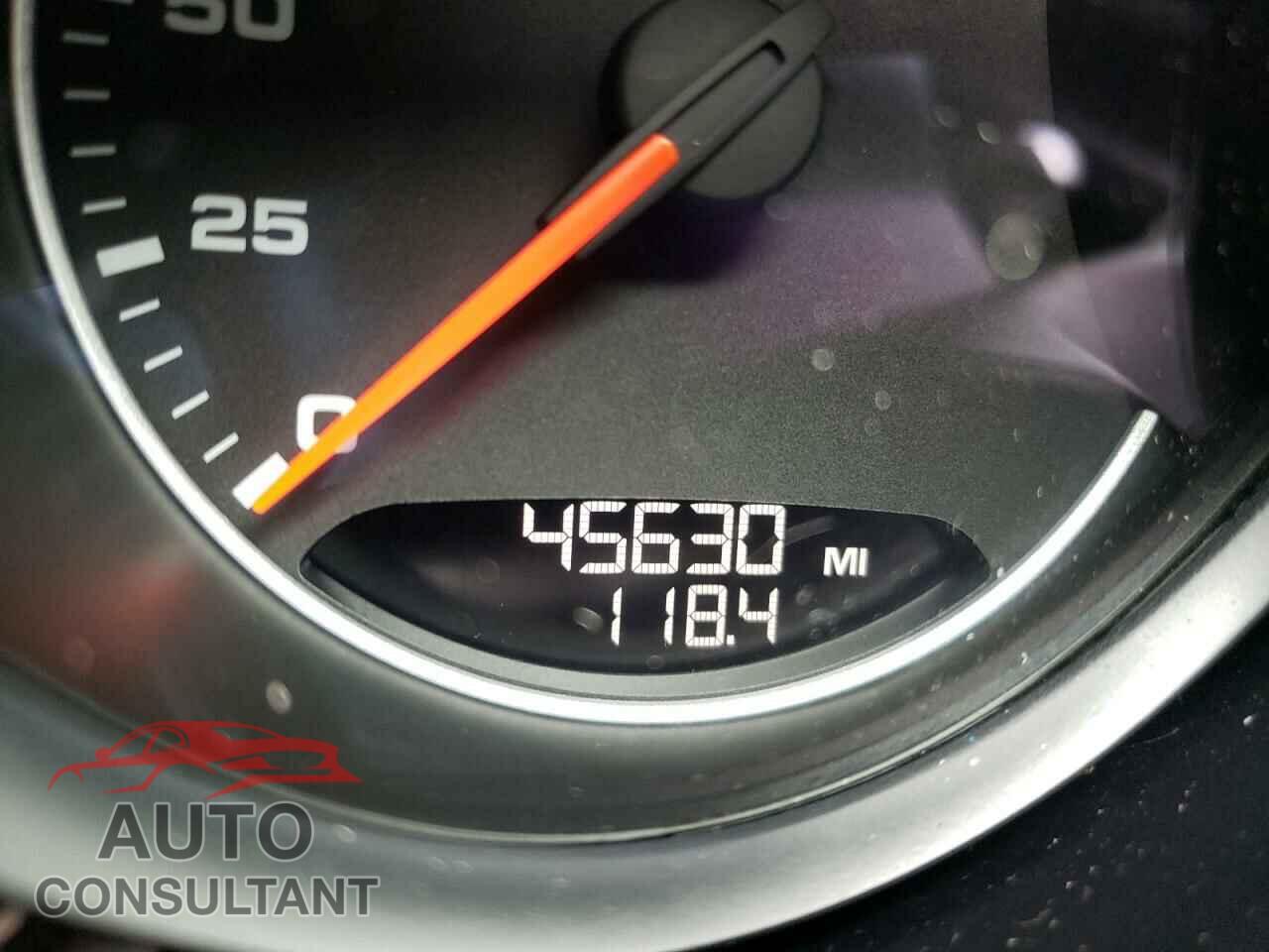 PORSCHE CAYENNE 2017 - WP1AA2A20HKA80833
