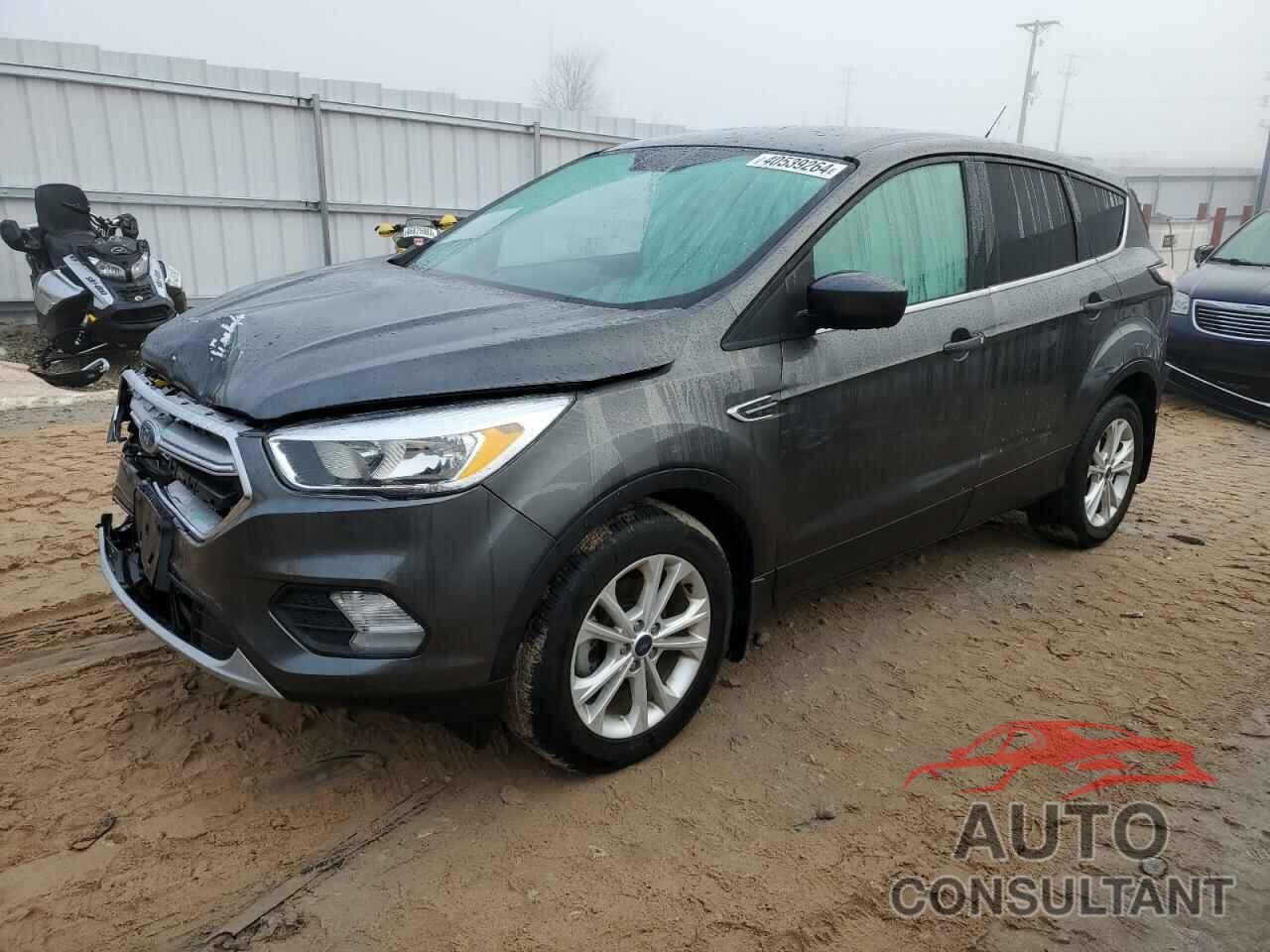 FORD ESCAPE 2017 - 1FMCU0GD1HUB86867