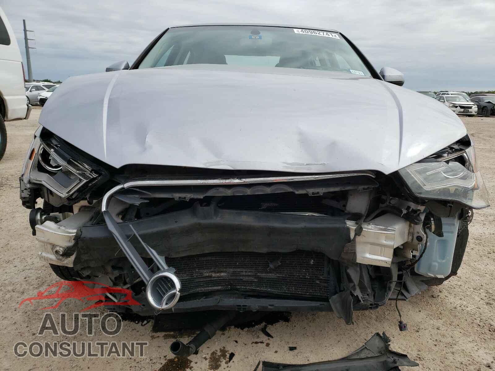 AUDI A3 2016 - WAUA7GFF9G1010984