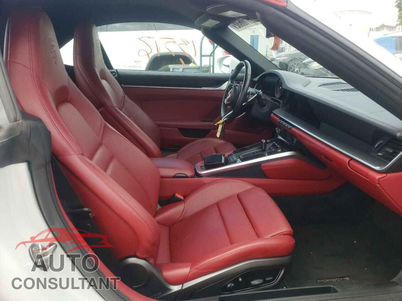 PORSCHE 911 2020 - WP0CA2A97LS251450
